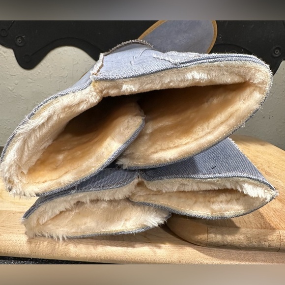 Fur-Lined Denim Booties W/ Lug Sole Round Toe, Metallic Snow Boots Low Heel - Picture 9 of 10